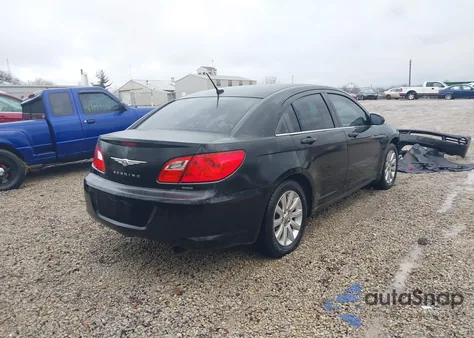 2010 Chrysler Sebring Limited z USA, uszkodzony, nr VIN 1C3CC5FB4AN207557